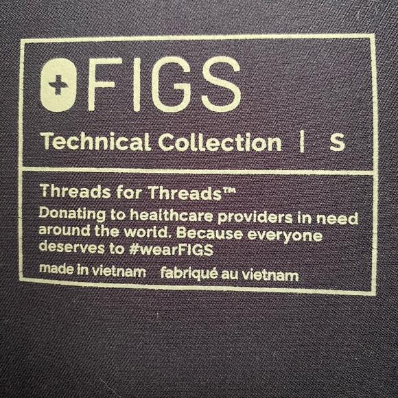 Figs • Rafaela Cargo ScrubJumpsuit - Picture 5 of 5